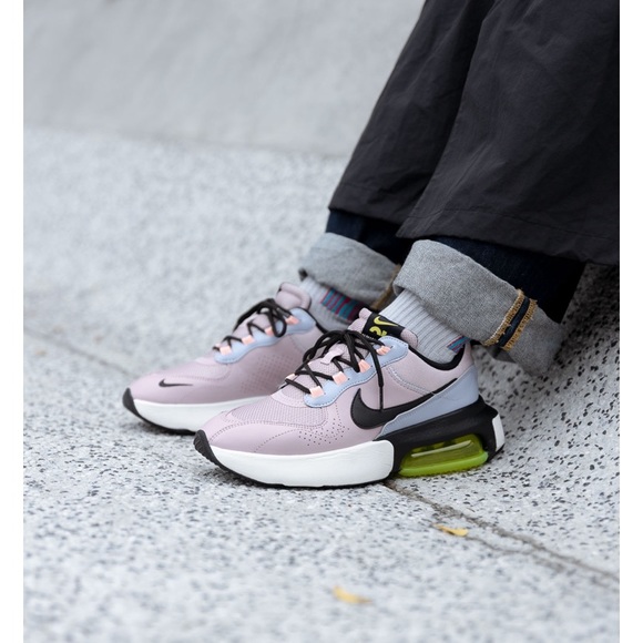 Nike Air Max Verona - Picture 2 of 13